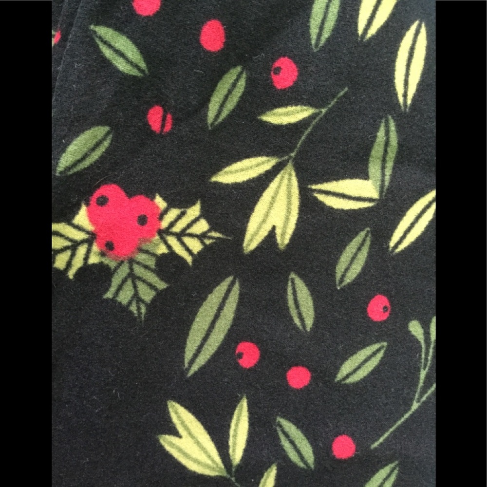 FINAL✂️ NWOT OS Christmas LuLaRoe 2018 🎅🏻🎄 - Picture 3 of 4